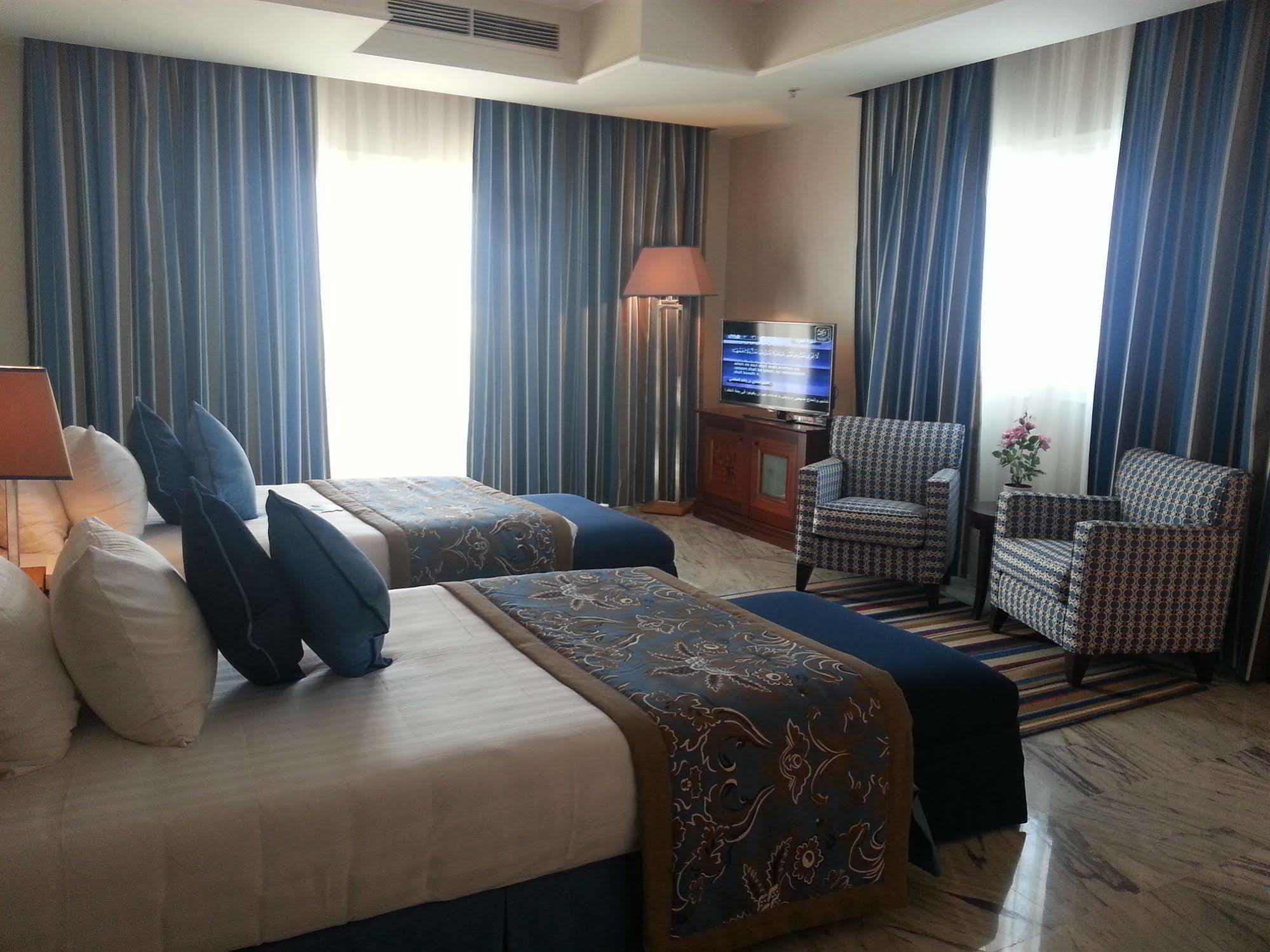 Rixos Alamein - Full Board Plus El Alamein Buitenkant foto A room at the hotel